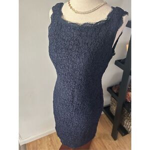 Adrianne papell blue lacy dress size 8 wedding guest blue stretchy